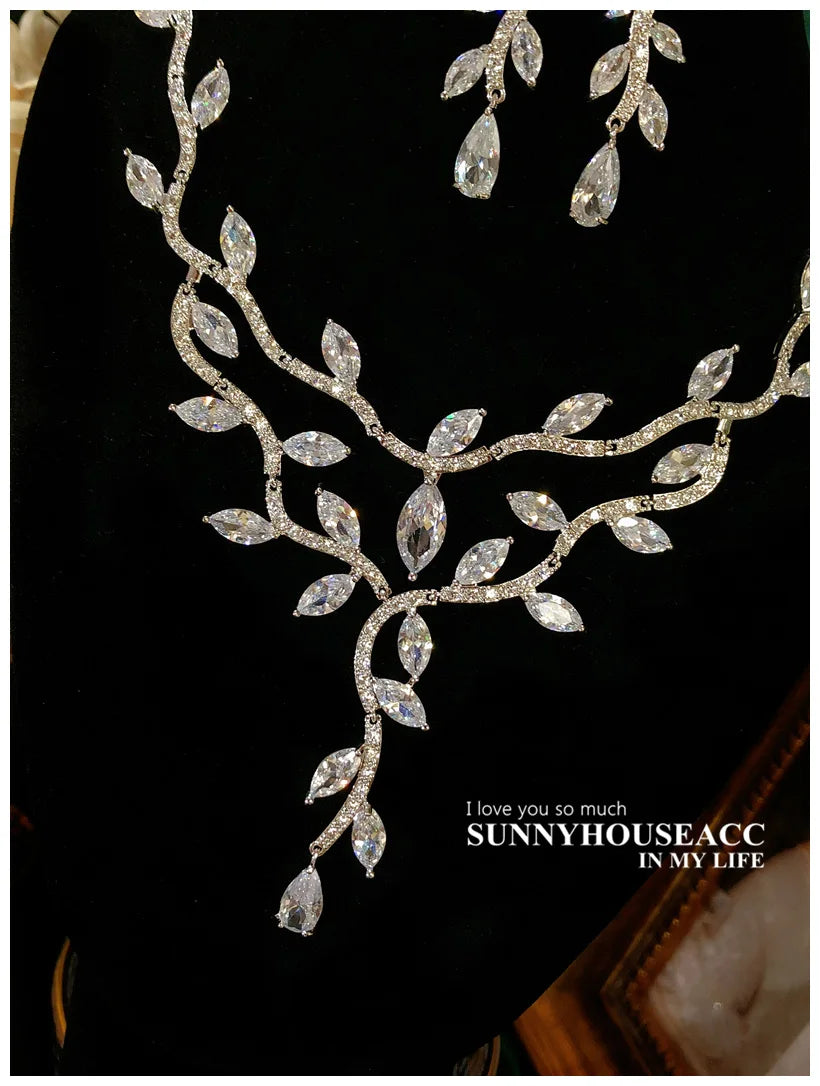 Fine Jewelry Sets For Women S925 Sterling Necklace Top Quality Floral Design Earrings Shinning Party Wedding Accessories Set