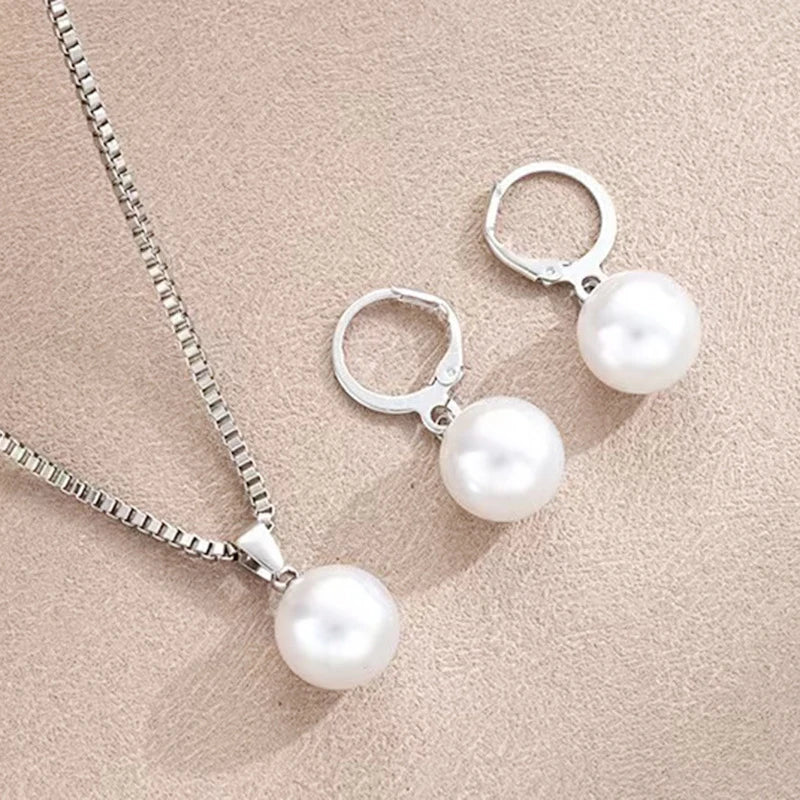 Pearl Round Necklace & Earring Set